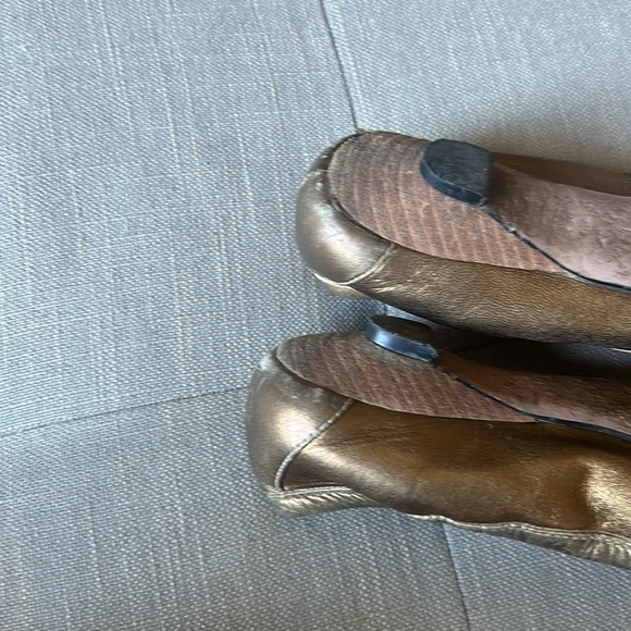 Prada Gold Jewel Embellished Leather Ballet Flats Size 35.5 - Picture 7 of 8